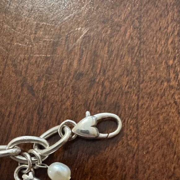 NWOT Brighton Silver and Gold Sea Shell and Fish Charm Bracelet - Picture 6 of 6